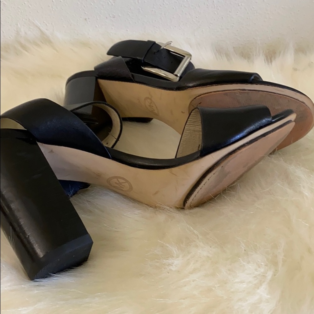 Michael Michael Kors View 4